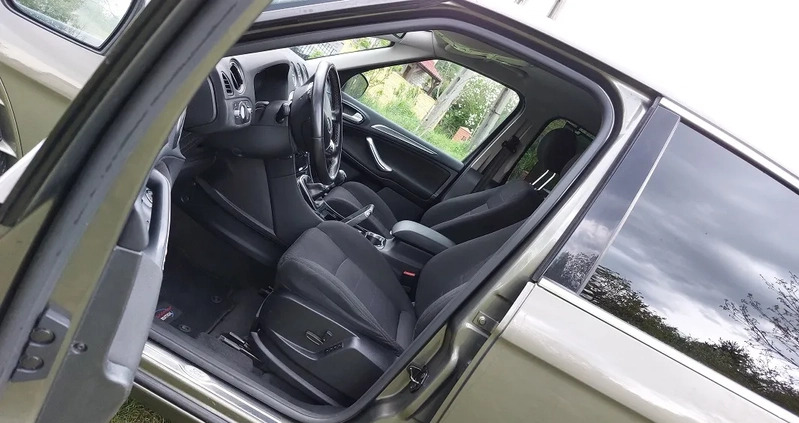 Ford S-Max cena 31700 przebieg: 248000, rok produkcji 2011 z Biłgoraj małe 92